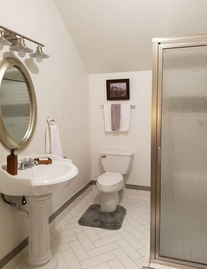 Gibbs Street Manor Hotell New Waverly Eksteriør bilde